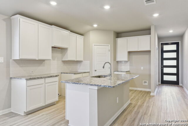 Image 5 of 42 For 9626 Grand Via Blvd