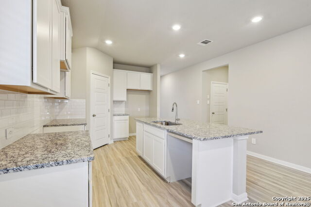 Image 6 of 42 For 9626 Grand Via Blvd