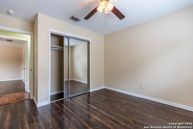 Image 17 of 29 For 6618 Evenridge Ln