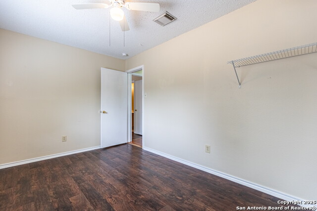 Image 19 of 29 For 6618 Evenridge Ln
