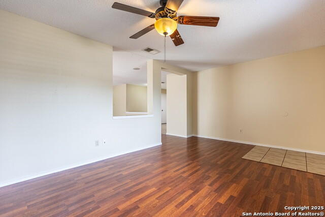 Image 7 of 29 For 6618 Evenridge Ln