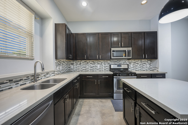 Image 12 of 41 For 1117 Presa St #1 S
