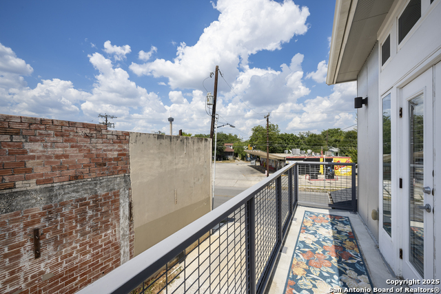 Image 37 of 41 For 1117 Presa St #1 S