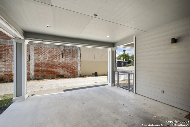 Image 8 of 41 For 1117 Presa St #1 S