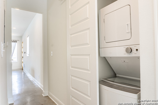 Image 17 of 42 For 508 Nevada St.  201