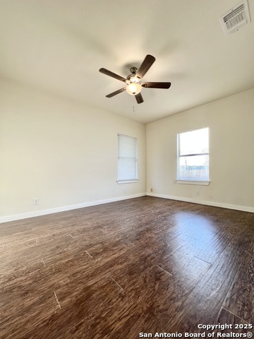 Image 9 of 17 For 4611 Hackberry S