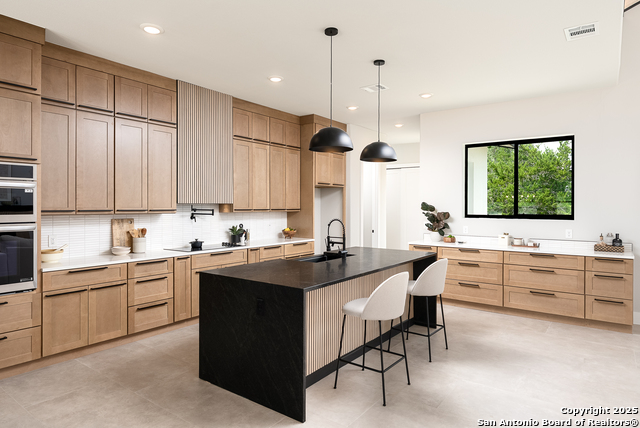 Listing photo id 5 for 26617 Timberline