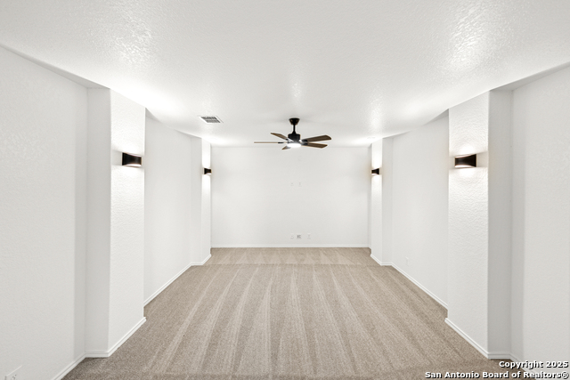 Image 38 of 48 For 13515 Ashmont