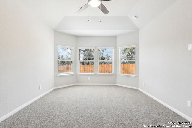 Listing photo id 17 for 17035 Blaise Terrace
