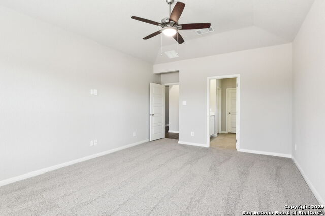 Listing photo id 19 for 17035 Blaise Terrace