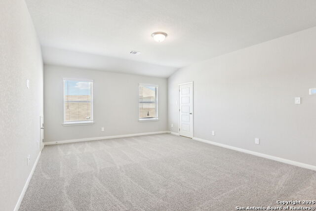 Listing photo id 26 for 17035 Blaise Terrace