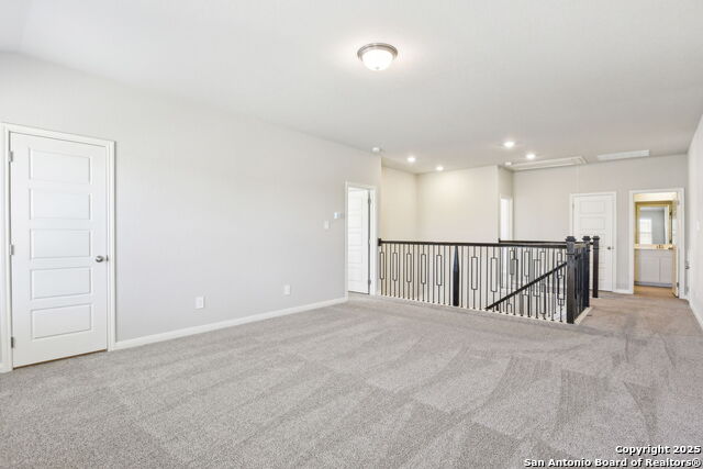 Listing photo id 30 for 17035 Blaise Terrace