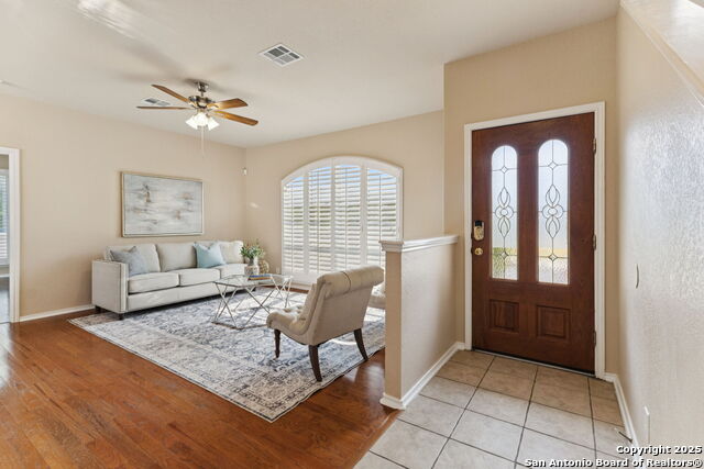 Listing photo id 0 for 10902 Toscana