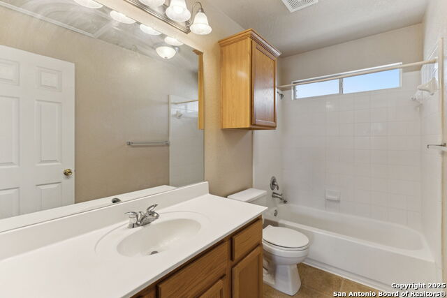 Listing photo id 28 for 10902 Toscana