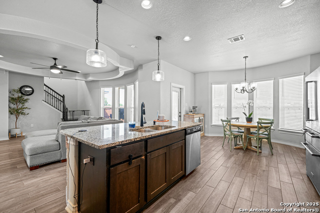 Image 10 of 19 For 8502 Kallison Arbor