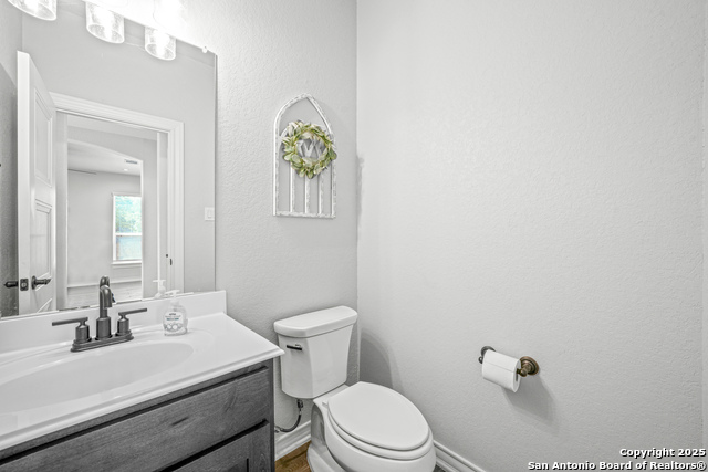 Image 4 of 19 For 8502 Kallison Arbor