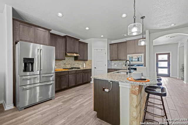 Image 7 of 19 For 8502 Kallison Arbor