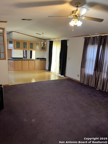 Listing photo id 0 for 123 Chapman  