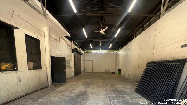 Listing photo id 13 for 1850 Houston St E 1