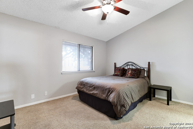 Image 10 of 15 For 7738 Chambers Rd 611