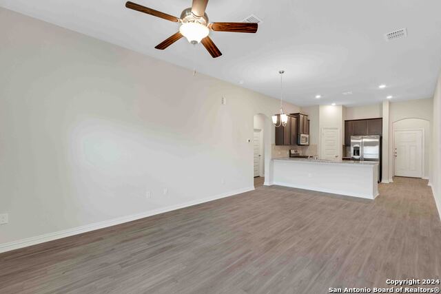 Image 11 of 26 For 9318 Frio Landing 1