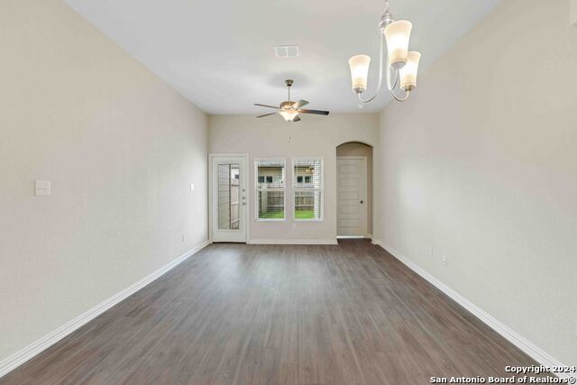 Image 8 of 26 For 9318 Frio Landing 1