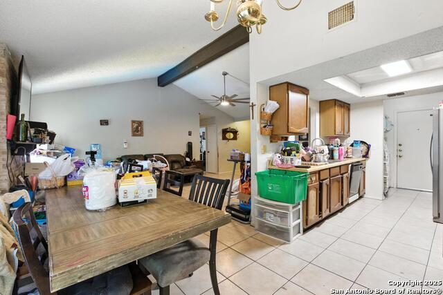 Image 11 of 30 For 4639 Wetz Dr