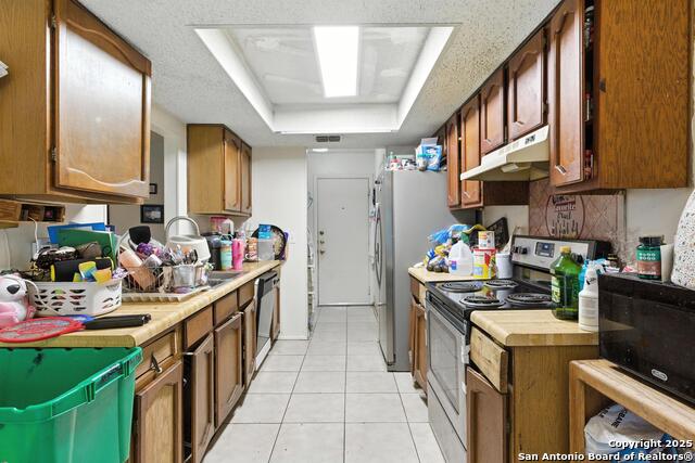 Image 12 of 30 For 4639 Wetz Dr