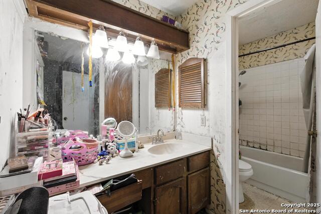 Image 23 of 30 For 4639 Wetz Dr