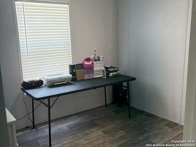Image 7 of 19 For 22170 Applewhite