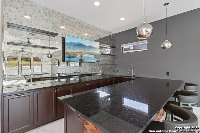 Image 26 of 72 For 9614 Midsomer Pl