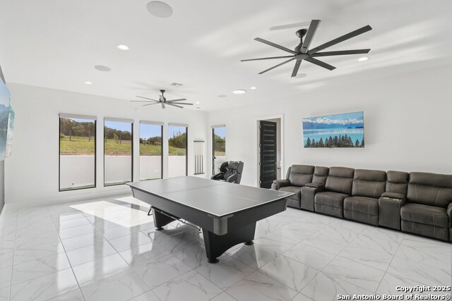 Image 28 of 72 For 9614 Midsomer Pl