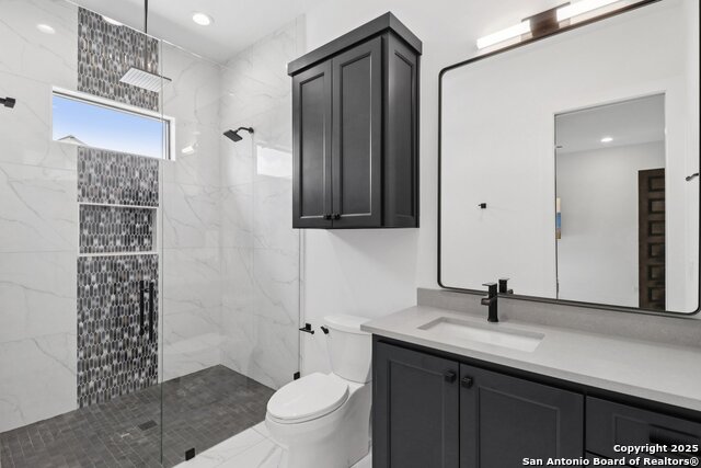 Image 49 of 72 For 9614 Midsomer Pl