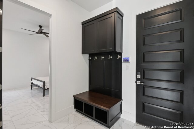 Image 50 of 72 For 9614 Midsomer Pl
