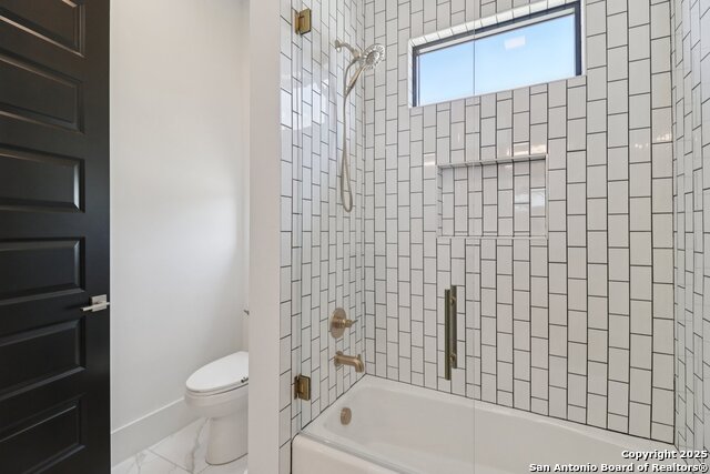 Image 54 of 72 For 9614 Midsomer Pl