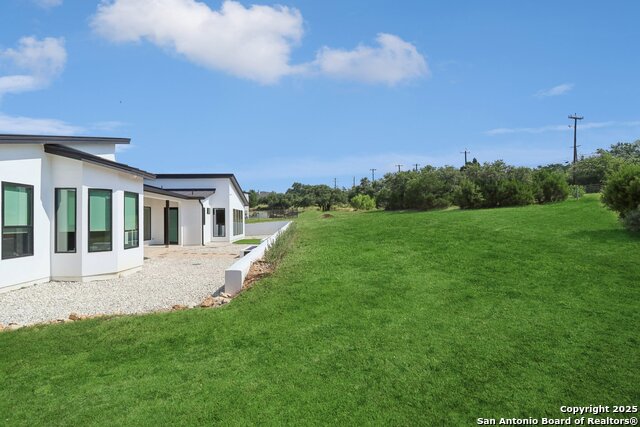 Image 64 of 72 For 9614 Midsomer Pl