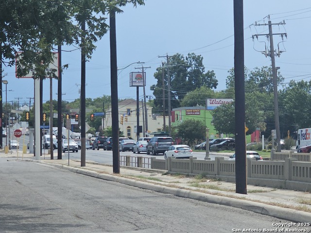 Image 10 of 11 For 337 & 339 Norwood