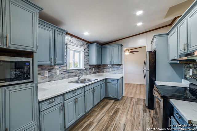 Image 15 of 23 For 8325 Fm 327  