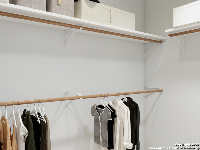 Image 16 of 39 For 14966 Fischer Garden