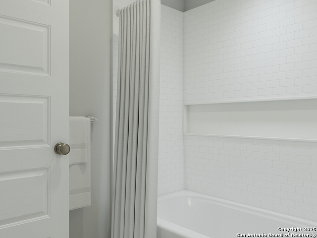 Image 33 of 39 For 14966 Fischer Garden