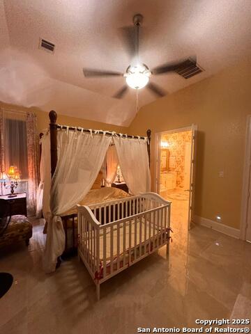 Image 11 of 31 For 24635 Kemper Oaks