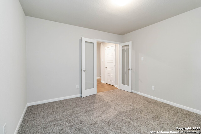 Listing photo id 24 for 5206 Halite