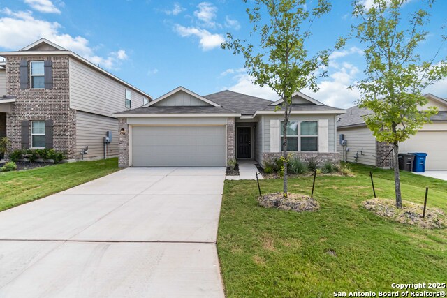 Listing photo id 1 for 5206 Halite