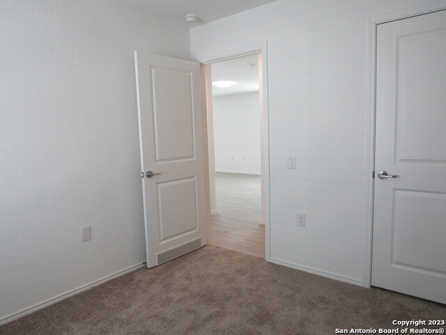 Image 10 of 23 For 10102 Ana Heights