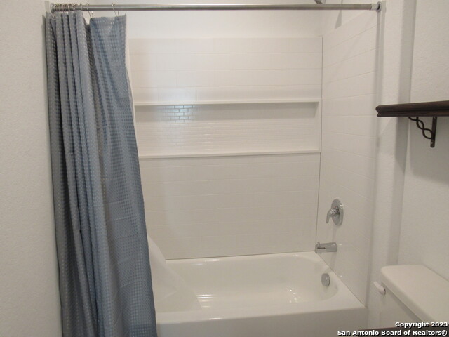 Image 13 of 23 For 10102 Ana Heights