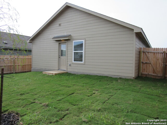 Image 23 of 23 For 10102 Ana Heights