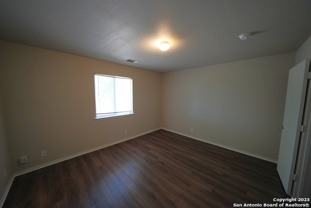 Image 21 of 37 For 4039 Mistflower