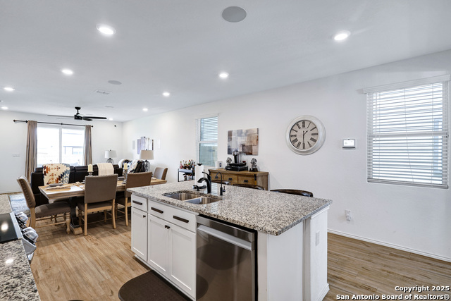 Image 3 of 25 For 4115 Winchester Cove