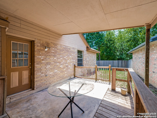 Listing photo id 20 for 6514 Spanish Earth