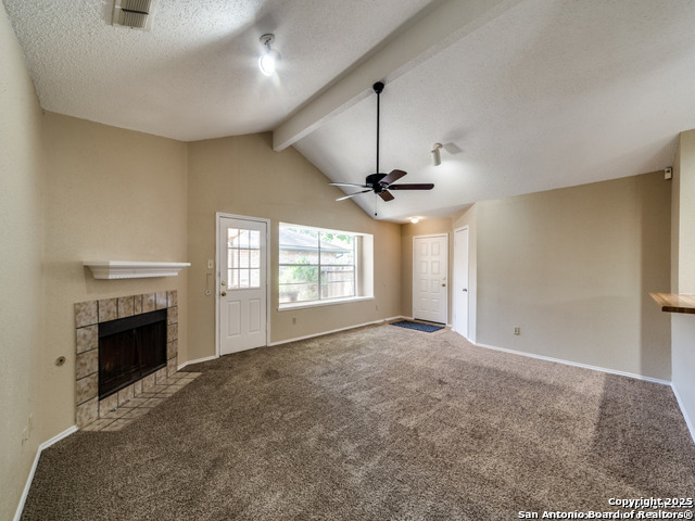 Listing photo id 3 for 6514 Spanish Earth